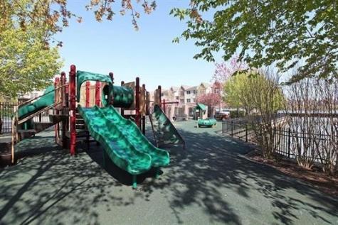 40 Lydia Drive Guttenberg NJ 07093