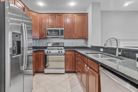 40 Lydia Drive Guttenberg NJ 07093