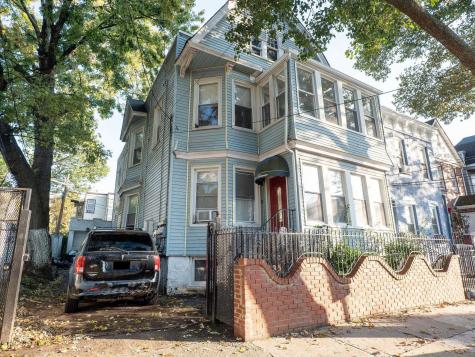 28 Delaware Avenue Jersey City NJ 07304