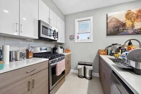 1432 46th Street North Bergen NJ 07047