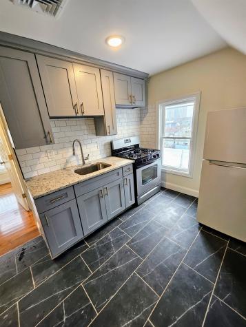 318 75th Street North Bergen NJ 07047
