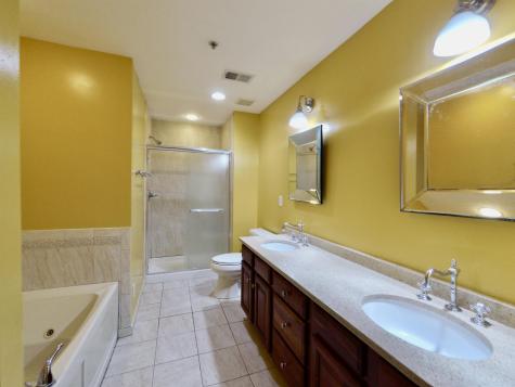 25 Mallard Place Secaucus NJ 07094