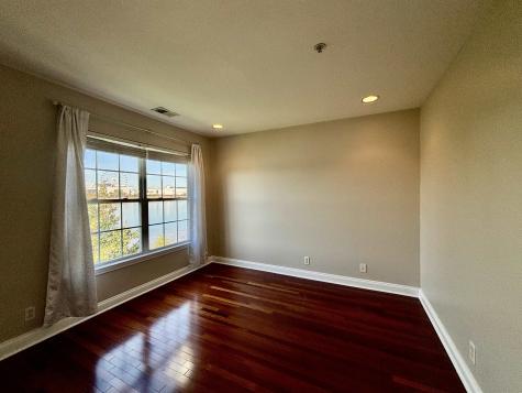 25 Mallard Place Secaucus NJ 07094