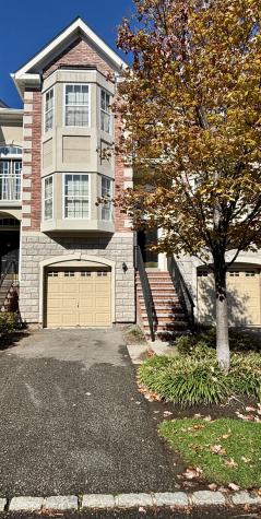 25 Mallard Place Secaucus NJ 07094