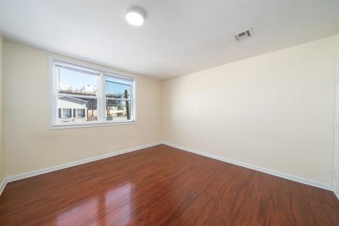 10 West 21st Street Bayonne NJ 07002