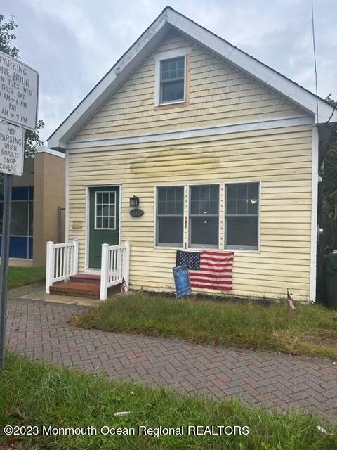 141 E Main Street Tuckerton NJ 08087