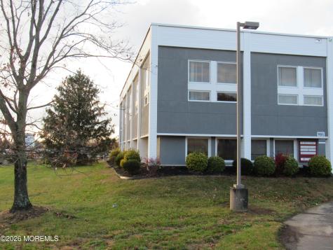 981 Route 33 Monroe NJ 08831