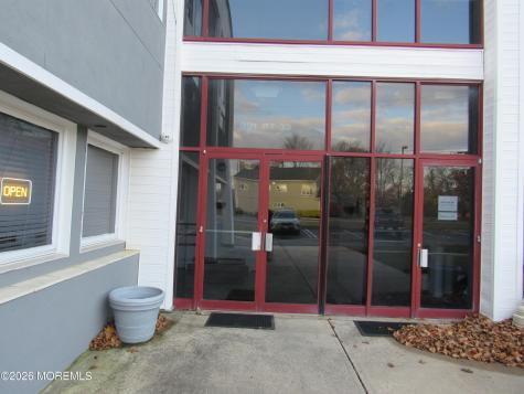 981 Route 33 Monroe NJ 08831