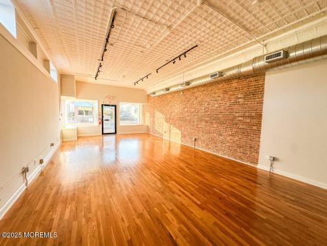 160 Monmouth Street Red Bank NJ 07701