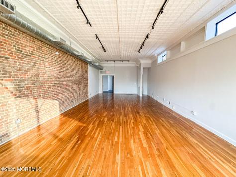 160 Monmouth Street Red Bank NJ 07701