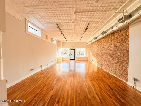 160 Monmouth Street Red Bank NJ 07701