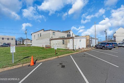 40 Carr Avenue Keansburg NJ 07734