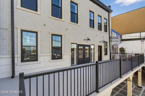 25 W Front Street Keyport NJ 07735