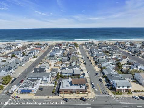 1605 Grand Central Avenue Lavallette NJ 08735