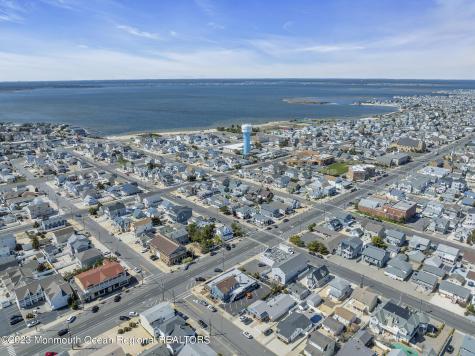 1605 Grand Central Avenue Lavallette NJ 08735