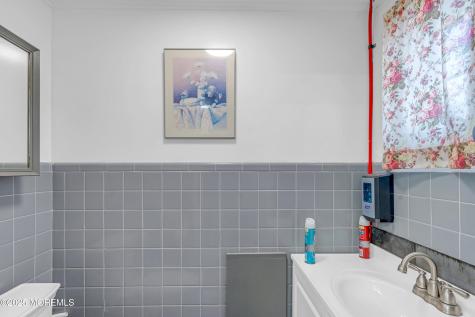 39 Throckmorton Street Freehold NJ 07728