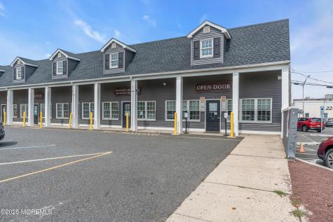 39 Throckmorton Street Freehold NJ 07728