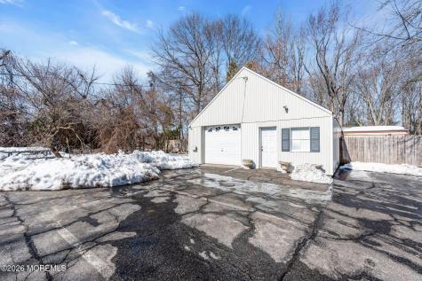 3960 Highway 516 Highway Matawan NJ 07747