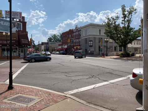 4 E Main Street Freehold NJ 07728