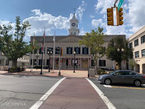 4 E Main Street Freehold NJ 07728