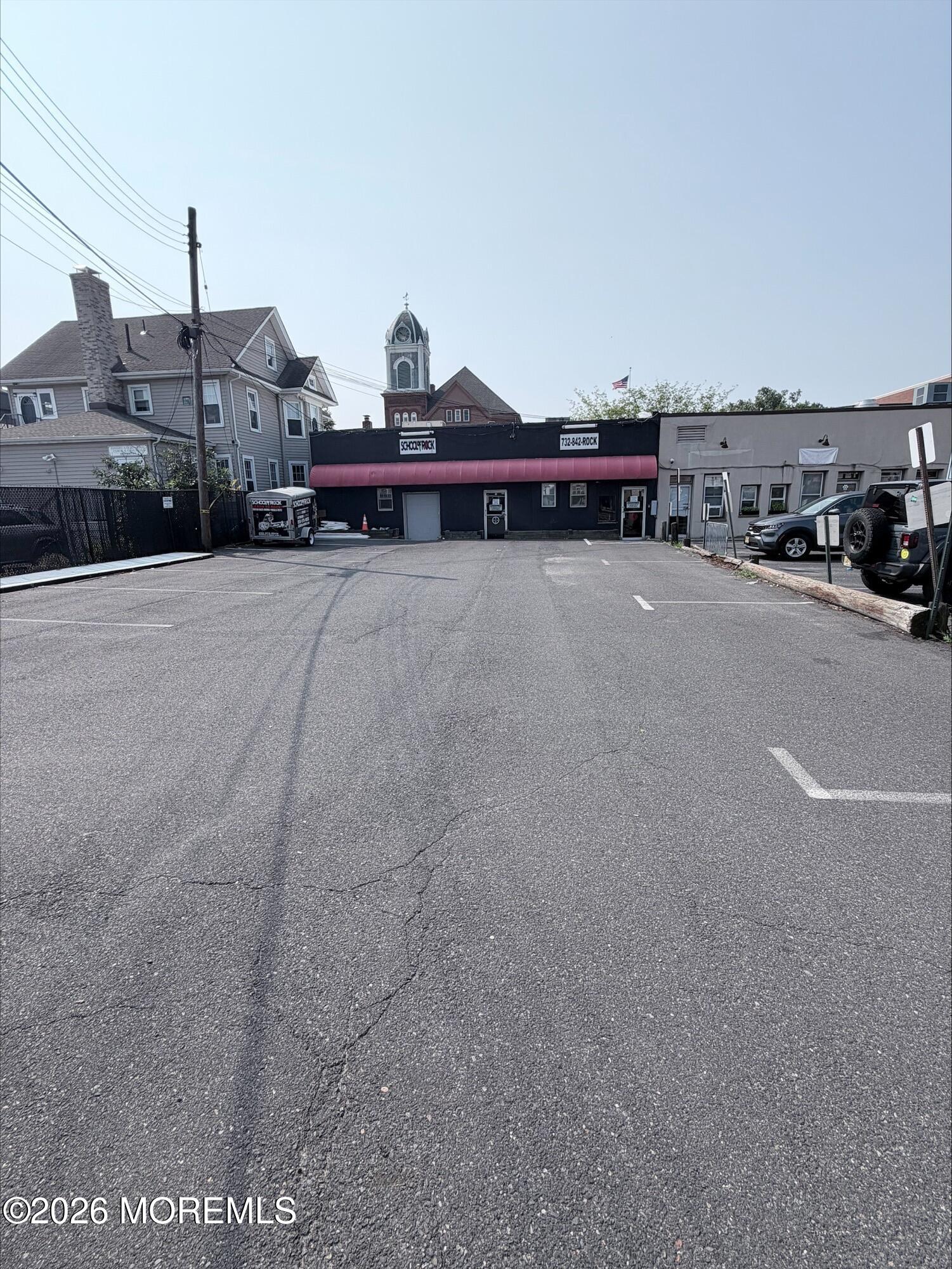 52 Monmouth Street Red Bank NJ 07701