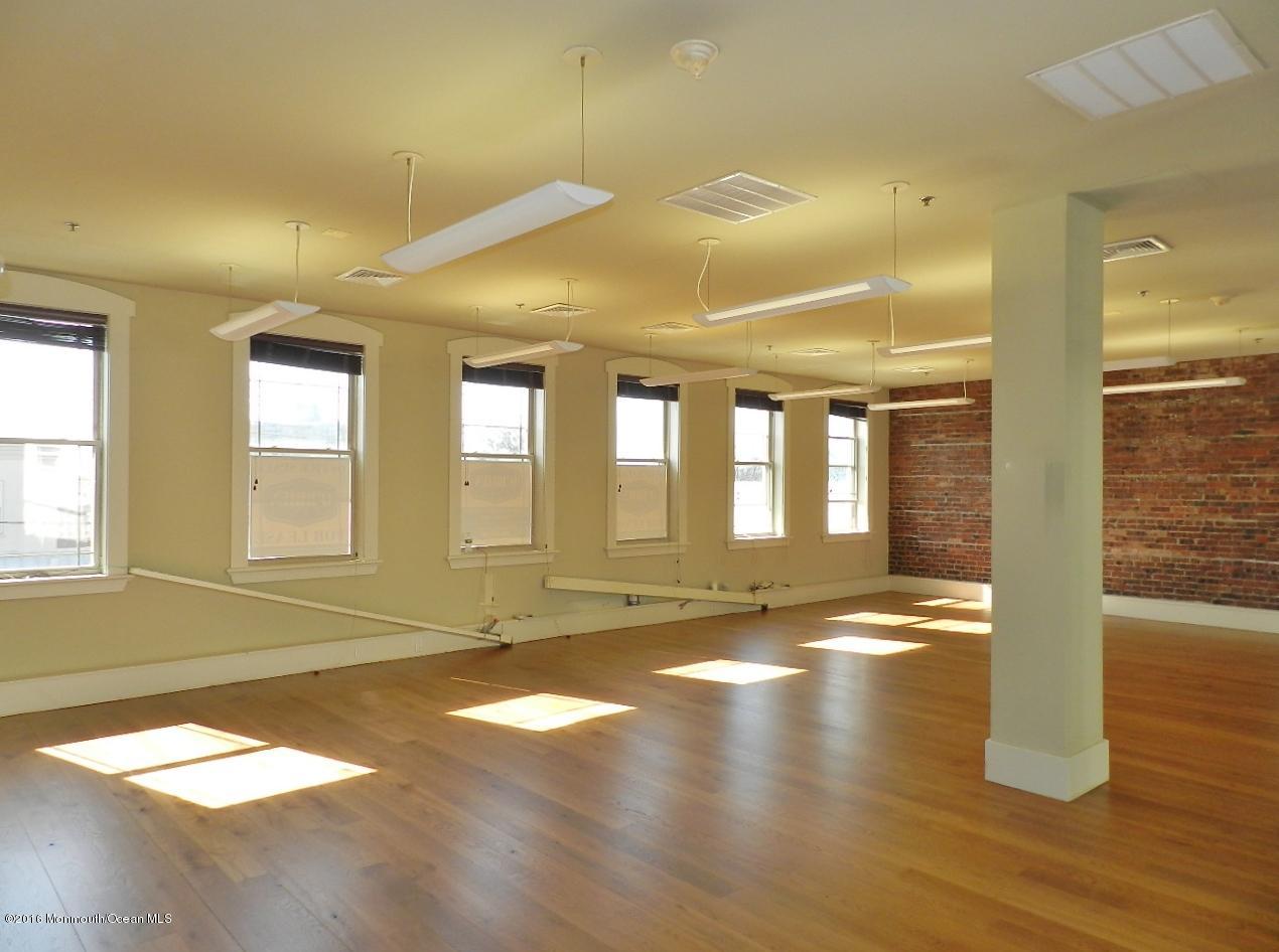 34 Broad Street Red Bank NJ 07701