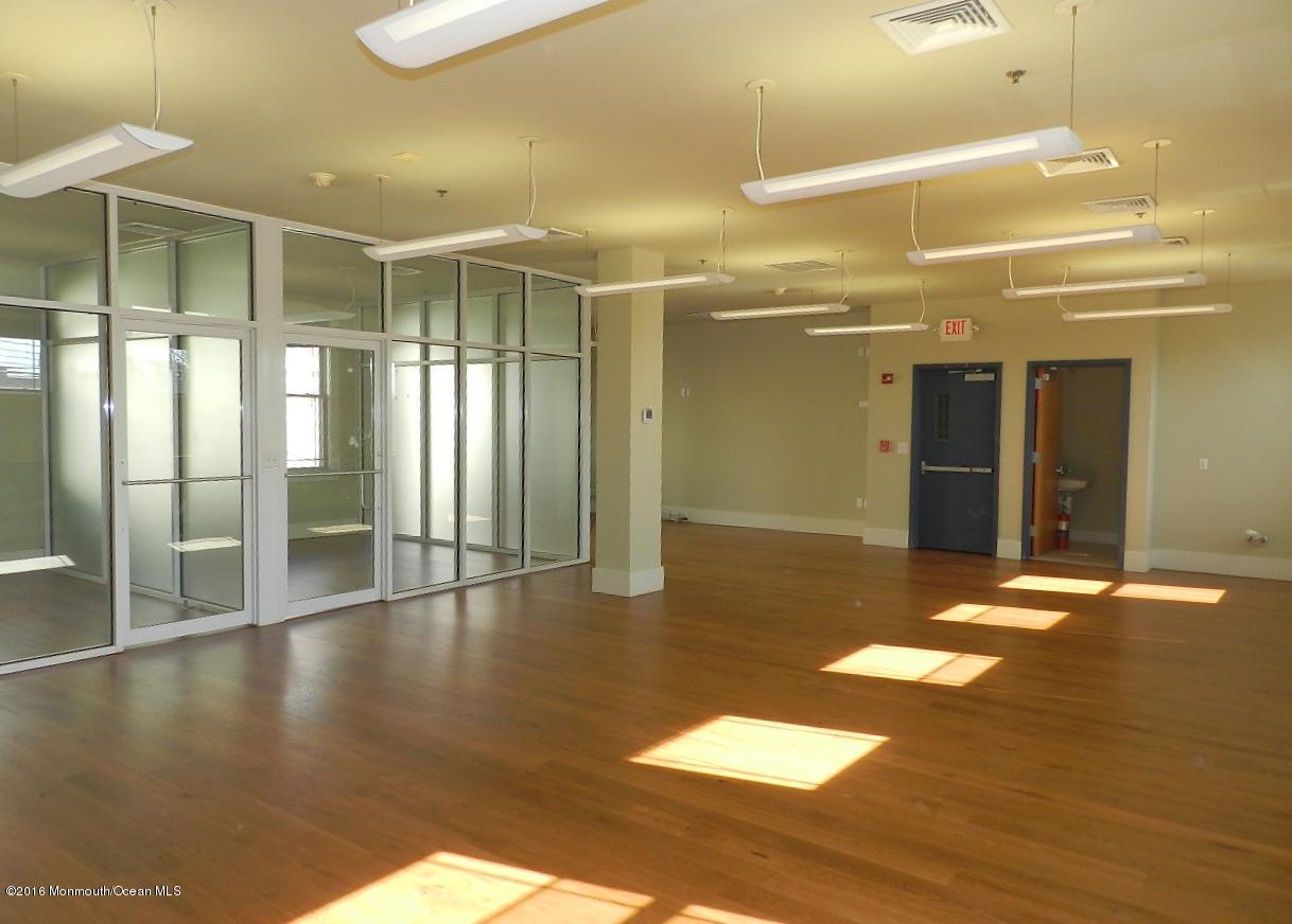 34 Broad Street Red Bank NJ 07701