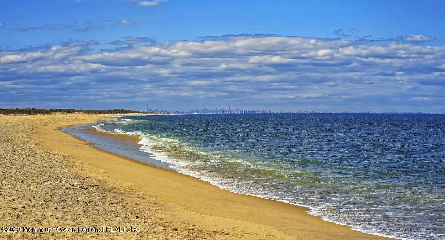 20 Center Avenue Atlantic Highlands NJ 07716