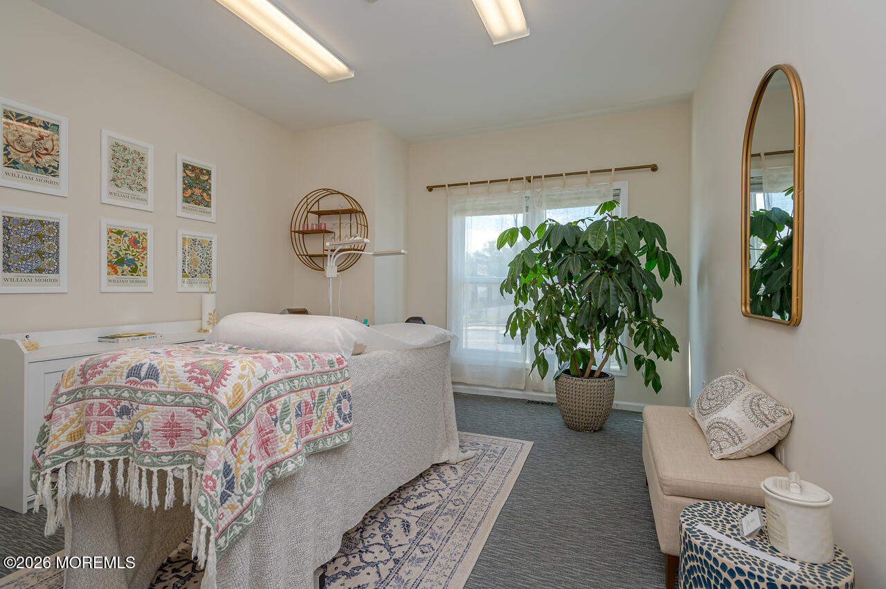 935 Nj-34 Matawan NJ 07747