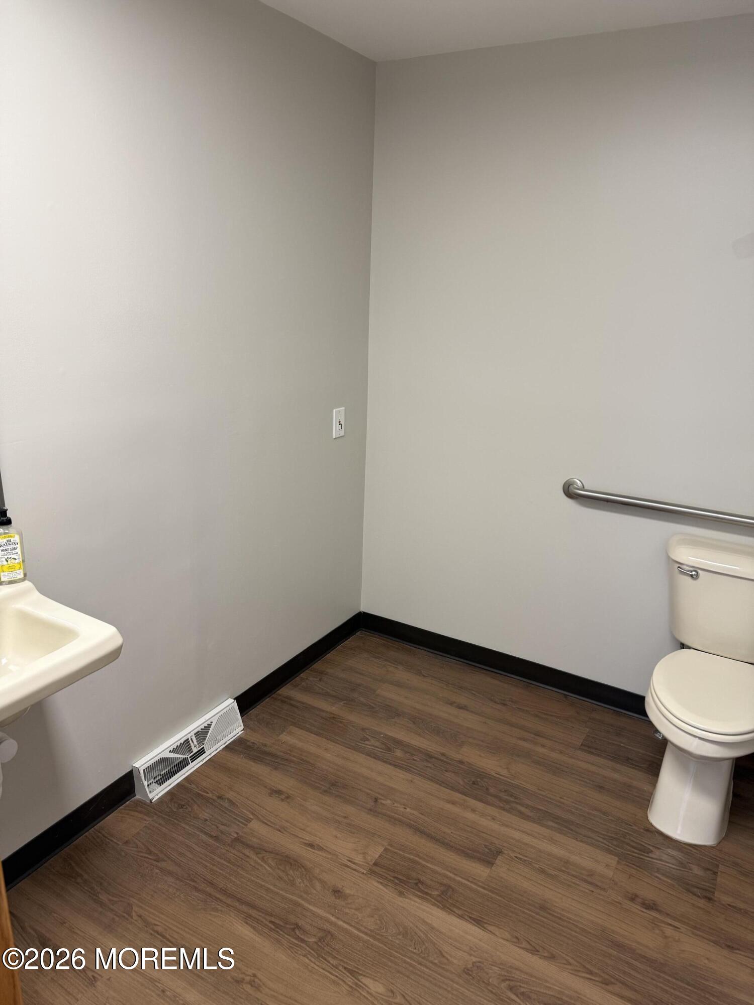 2741 Nottingham Way Hamilton NJ 08619