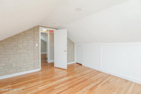 12 Sharon Road Robbinsville NJ 08691