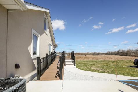 12 Sharon Road Robbinsville NJ 08691