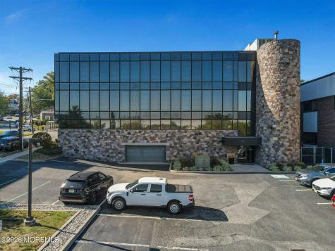 85 Orient Way Rutherford NJ 07070