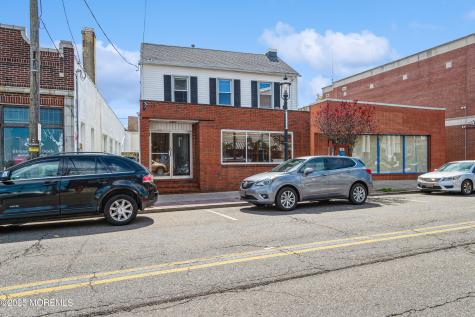 54 W Front Street Keyport NJ 07735