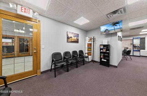 257 Monmouth Road Oakhurst NJ 07755