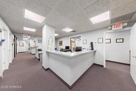 257 Monmouth Road Oakhurst NJ 07755
