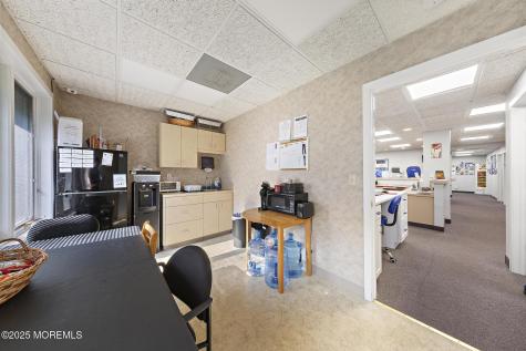 257 Monmouth Road Oakhurst NJ 07755