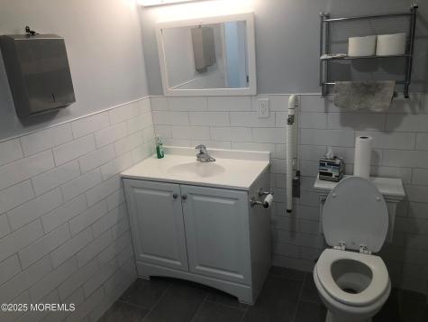 10 Throckmorton Avenue Eatontown NJ 07724