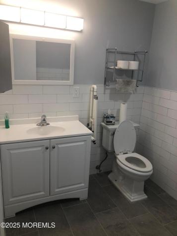 10 Throckmorton Avenue Eatontown NJ 07724