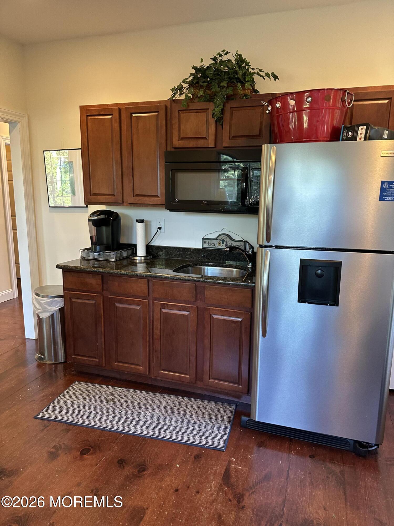 1 Leonardville Road Middletown NJ 07748