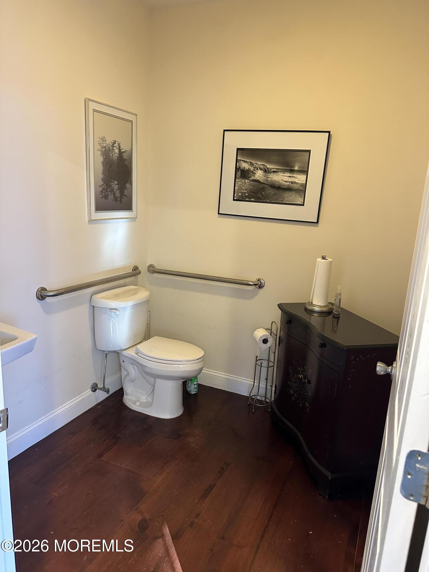 1 Leonardville Road Middletown NJ 07748