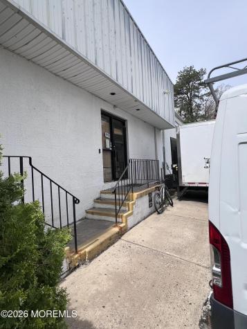 2248 Us 9 Howell NJ 07731