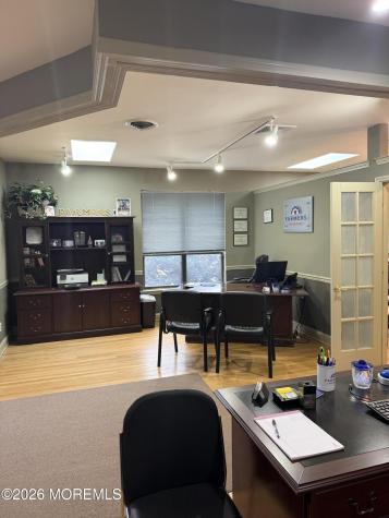 203 Us 9 Morganville NJ 07751