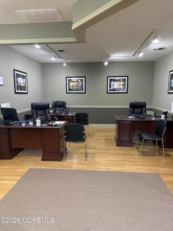 203 Us 9 Morganville NJ 07751