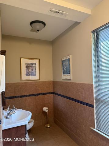 203 Us 9 Morganville NJ 07751