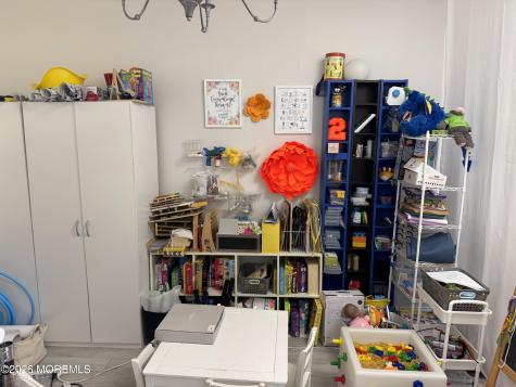 335 Us Highway 9 Manalapan NJ 07726