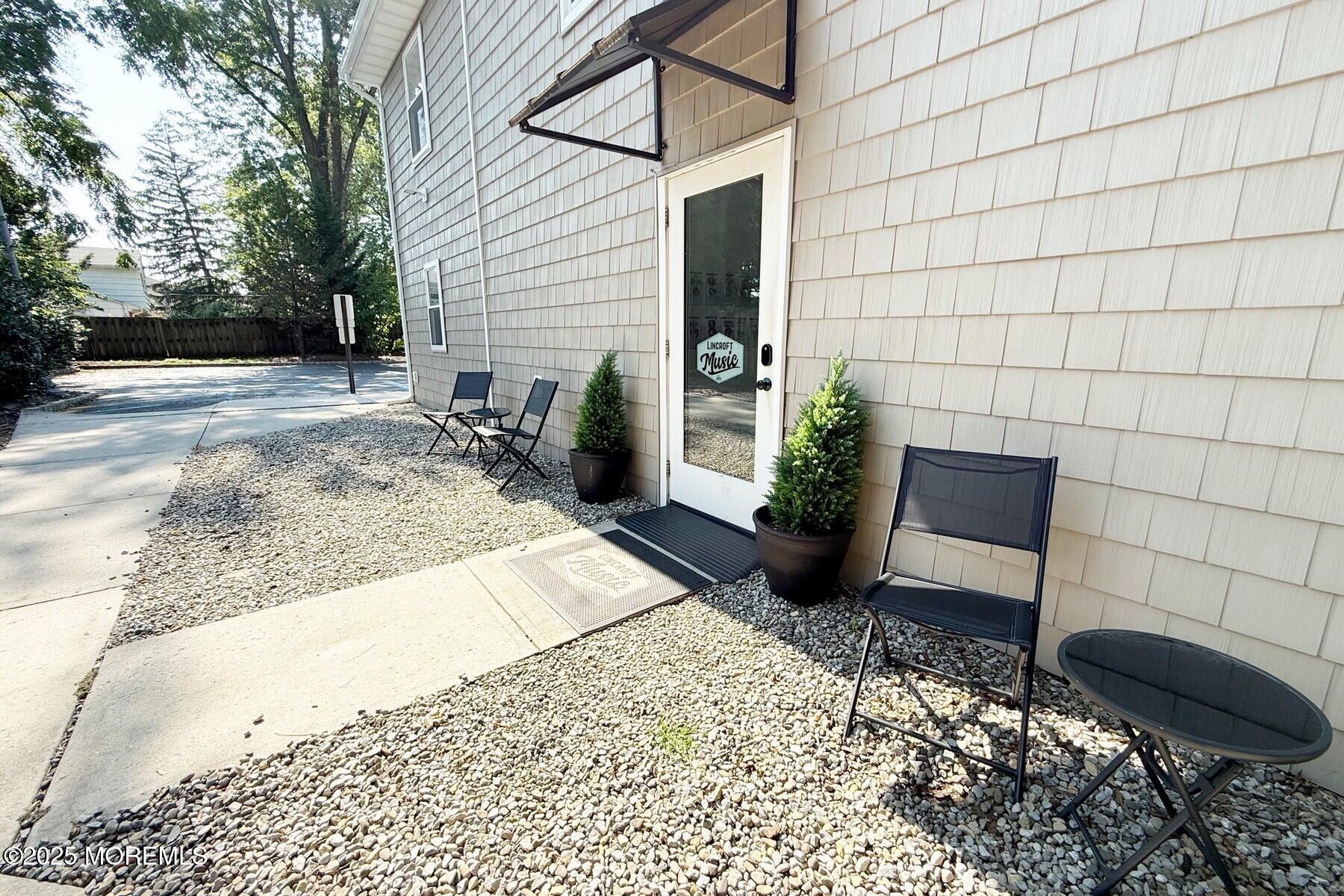 2 Majestic Avenue Lincroft NJ 07738