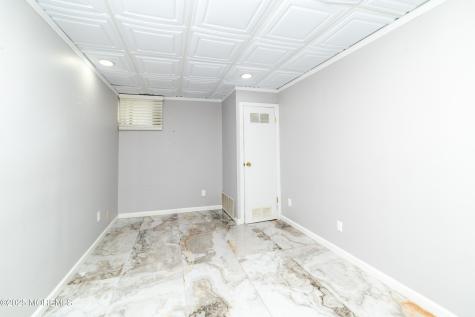 239 Avenel Street Avenel NJ 07001