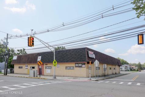 239 Avenel Street Avenel NJ 07001