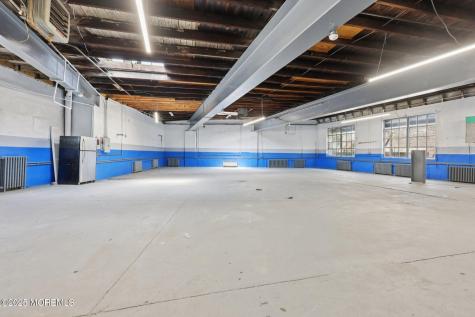 3136 Summit Avenue Union City NJ 07087